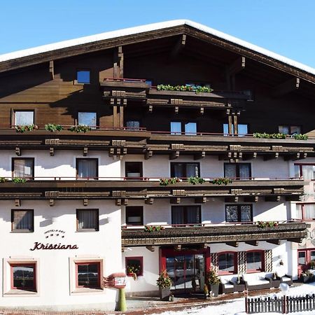 Hotel & Art Kristiana Saalbach-Hinterglemm Extérieur photo