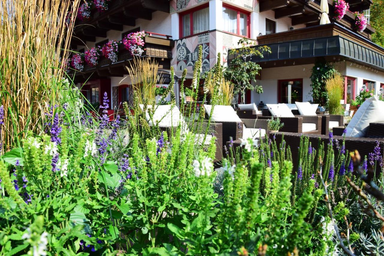 Hotel & Art Kristiana Saalbach-Hinterglemm Extérieur photo